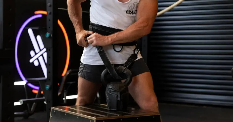 4-in-1 Dip Belt: Elevate Your Bodyweight Training