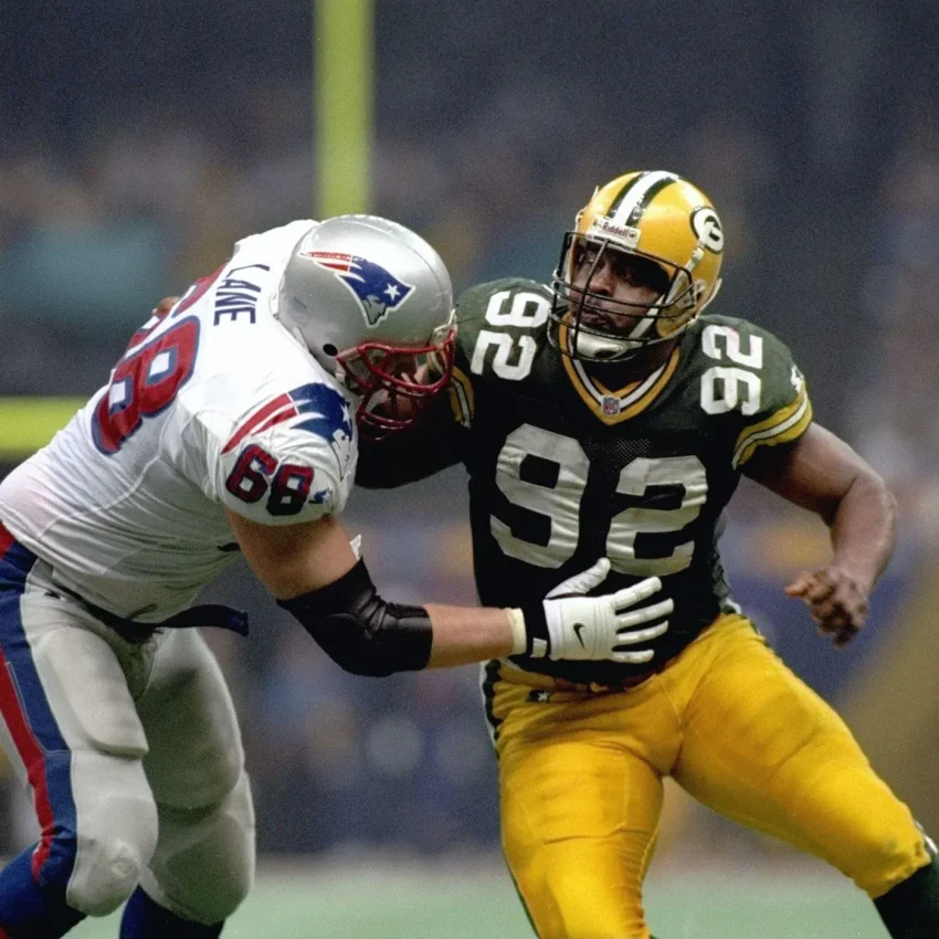 Reggie White: Dominant NFL Defensive Lineman’s Legacy