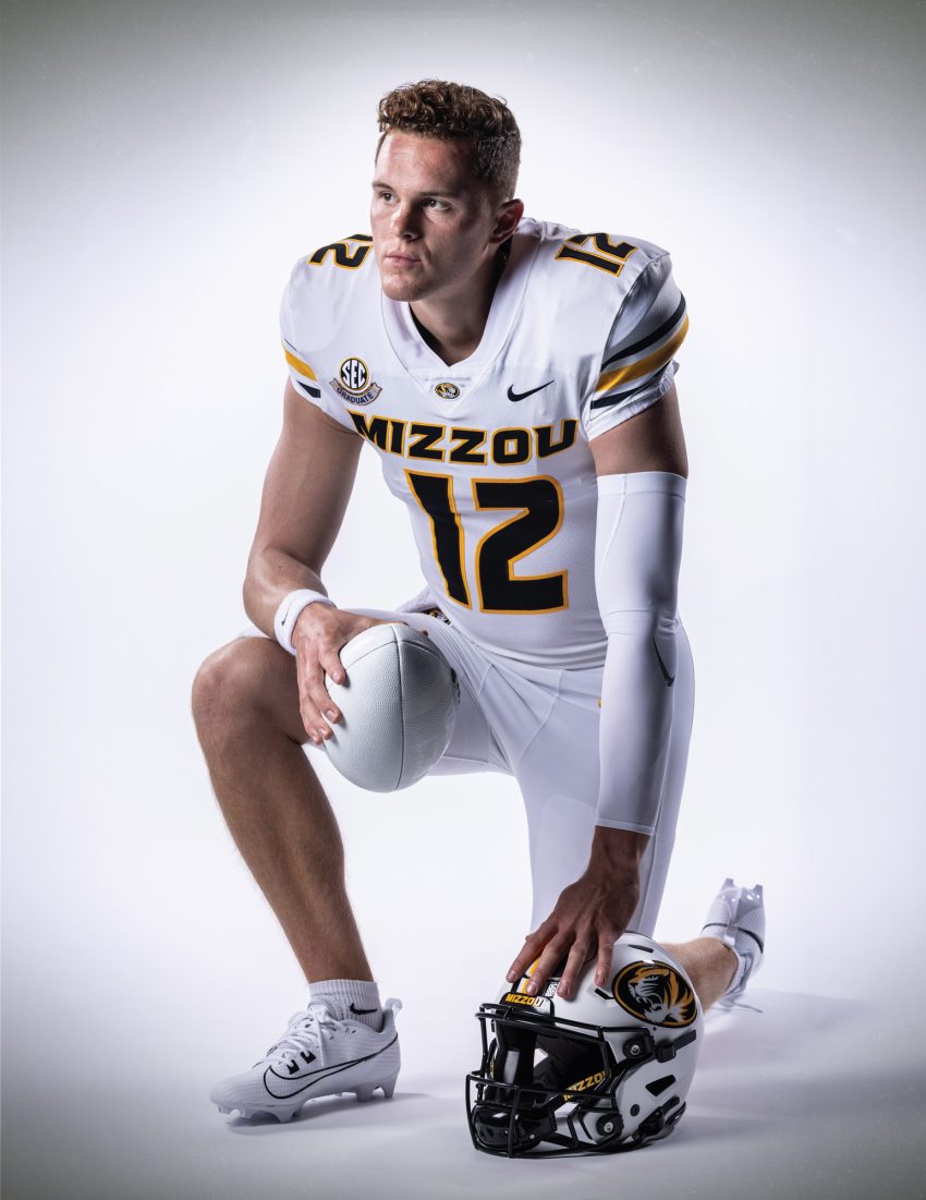 Brady Cook Fantasy Football: Week 15 Start/Sit Analysis